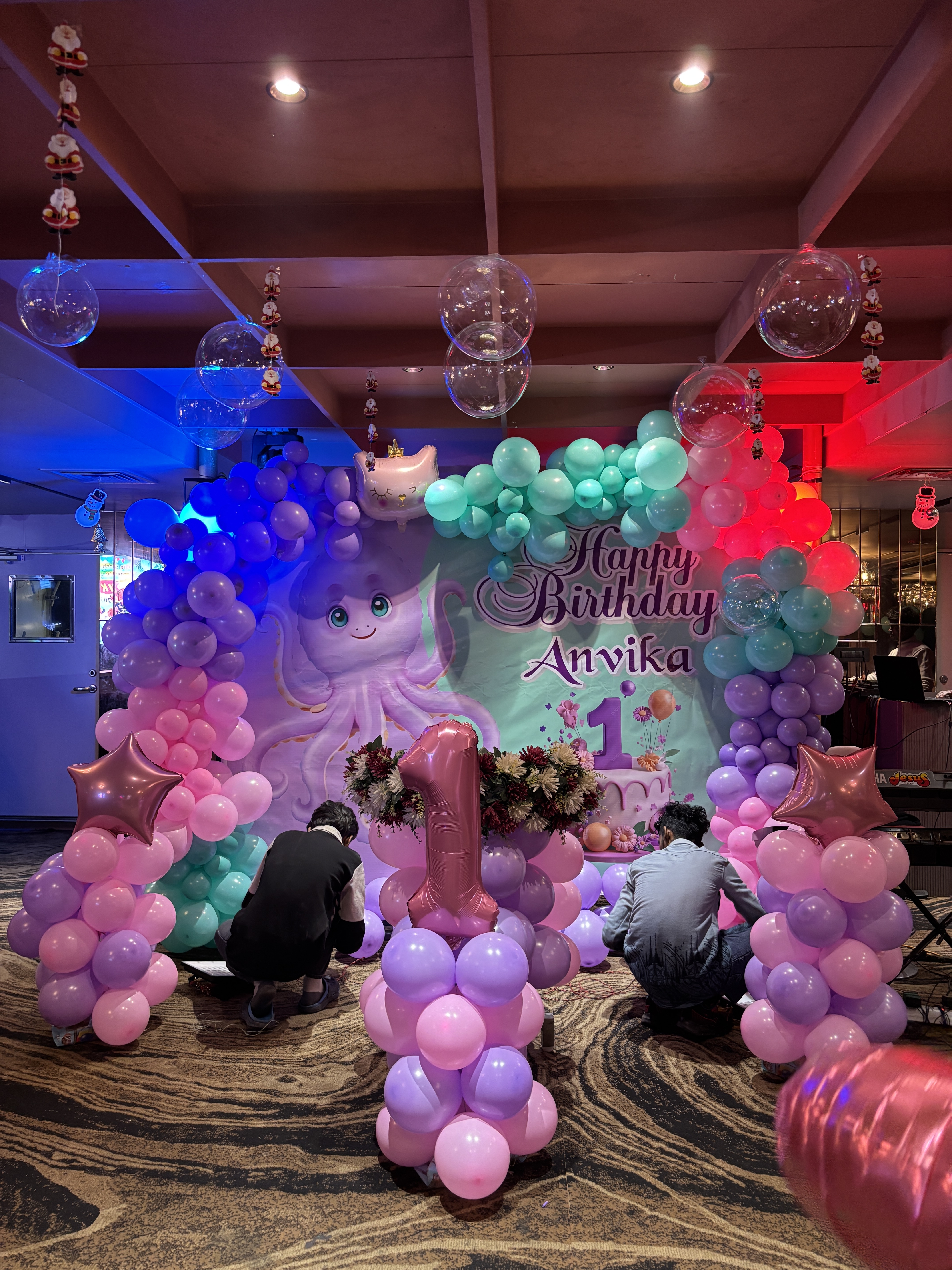 Live DJ and entertainment night by Mahadev Events